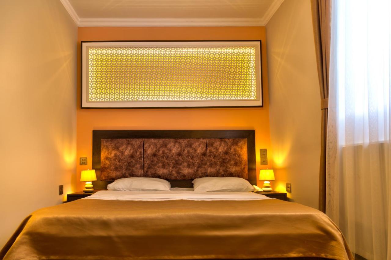 Twin Castle Boutique Hotel Bakoe Buitenkant foto