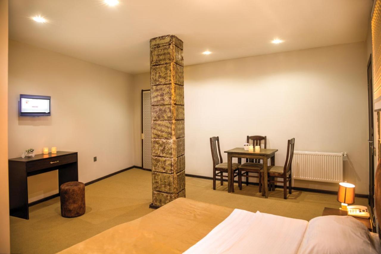 Twin Castle Boutique Hotel Bakoe Buitenkant foto